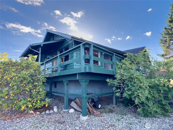 30 Maple Drive, Port Townsend, WA 98368