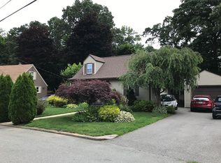 156 Preston Ave, Cranston, RI 02920