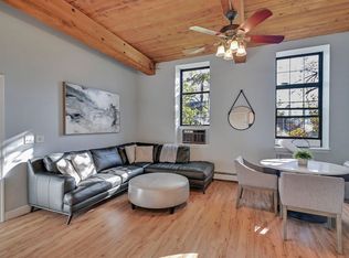 156 Front St APT 210, Exeter, NH 03833
