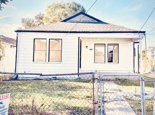 1214 Des Jardines St, Houston, TX 77023