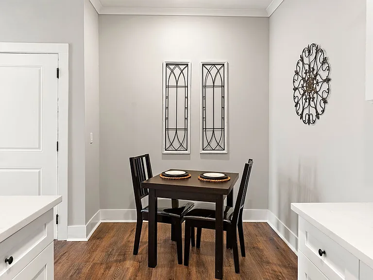 Atlantic Breeze Apartments — Photo 17