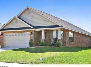 17387 Palm Ridge Dr, Diberville, MS 39540