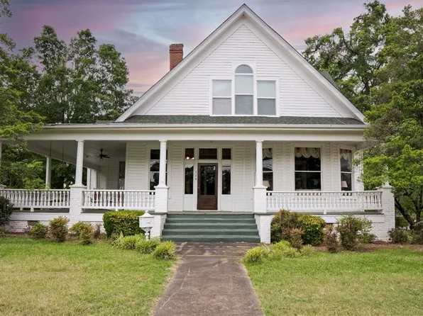 124 Eureka St, Batesville, MS 38606