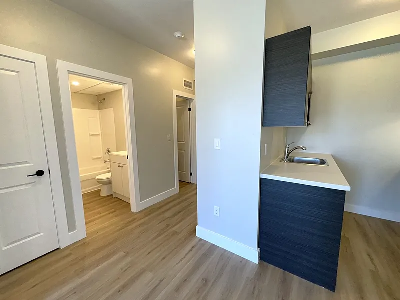 Penetang Shores Apartments — Photo 4