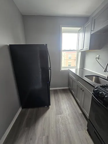 233 Littleton Ave #11A Photo 1