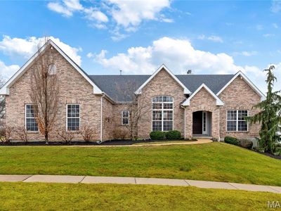 11040 Sandistan Dr, Saint Louis, MO, 63146