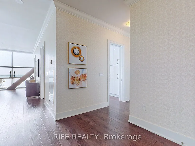 39 Queens Quay E #1208 — Photo 40