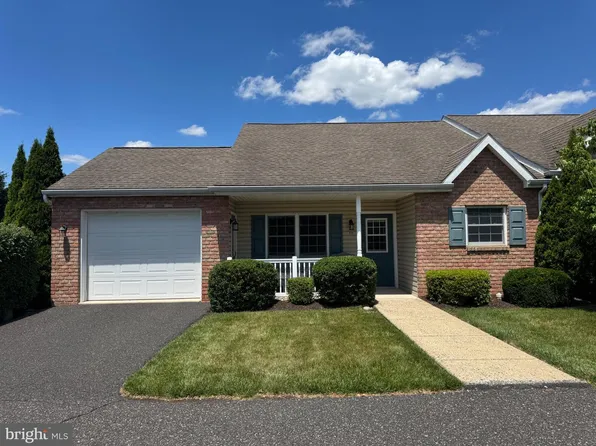 27 Luwig Ln, Pottstown, PA 19464