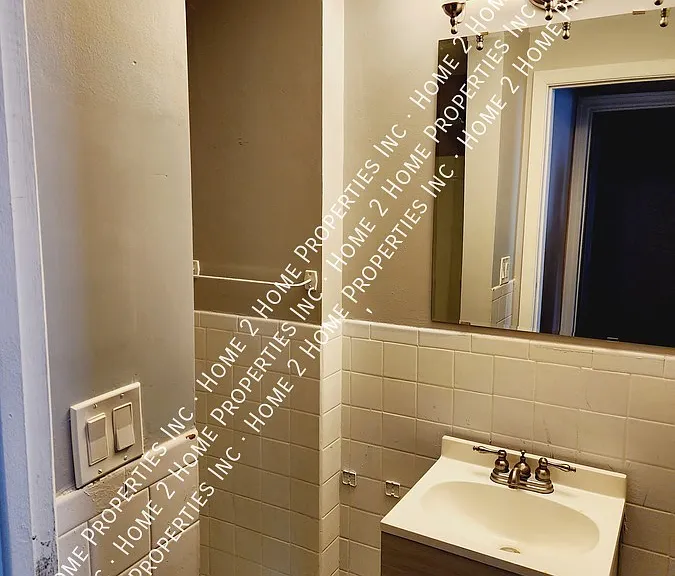 247 Langlois Ave — Photo 7