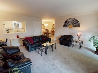 4717 Chiswick Ct APT 104, Saint Matthews, KY 40207