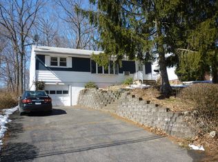 12 Oneida Ave, Rockaway, NJ 07866