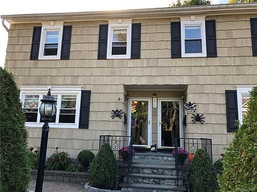 1st image of 570 N Barry Ave #Left