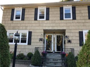 570 N Barry Ave #LEFT, Mamaroneck, NY 10543