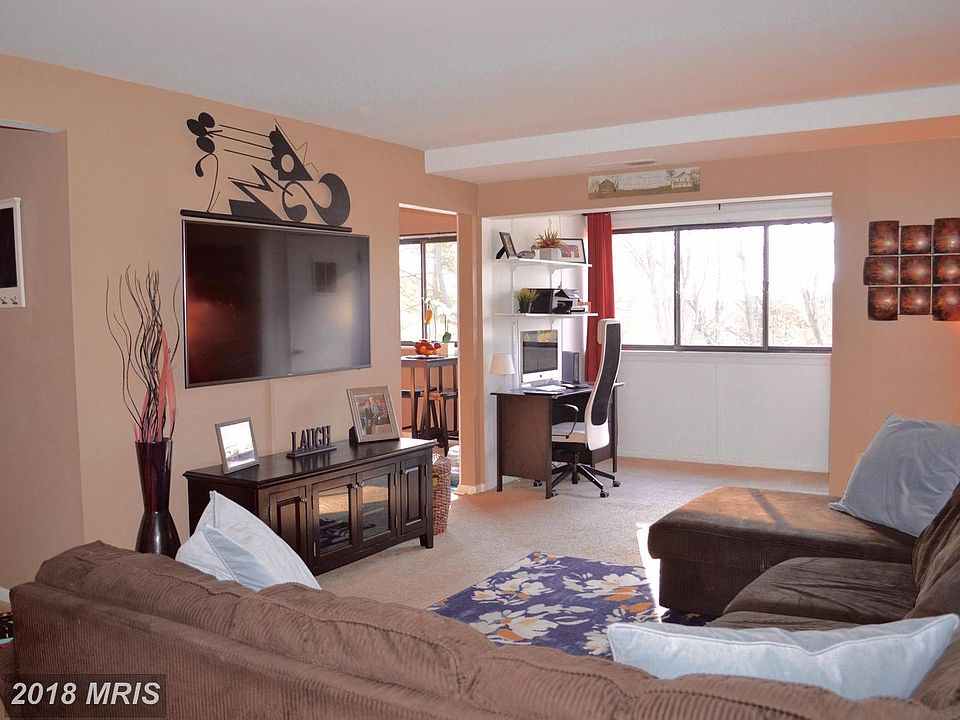 1st image of 130 Royal Oak Dr APT H