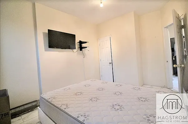 Rented by Hagstrom Management Inc | media 7