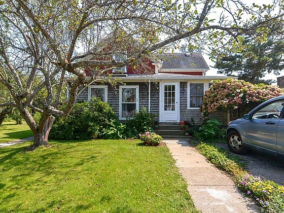 2nd image of 41 Pigeon Hill St