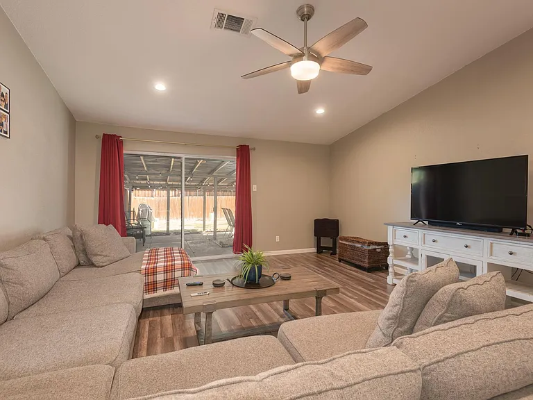 2211 Yewpon Dr — Photo 20