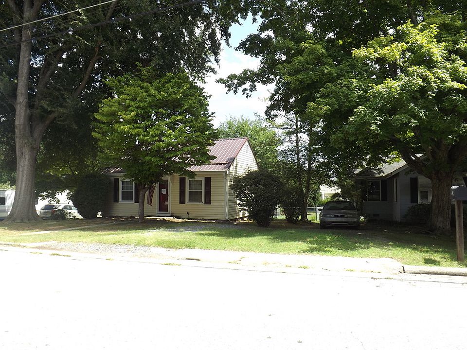 1st image of 915 Watson St