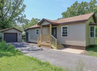 31113 75th St, Salem, WI 53168