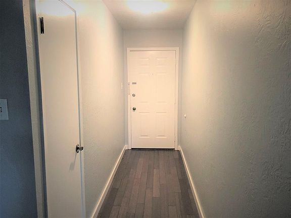 3rd image of 5685 Kristin Ln