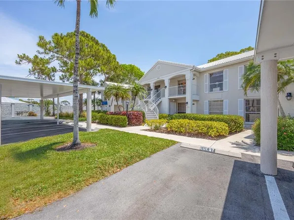 822 Gulf Pavillion Dr APT 202, Naples, FL 34108