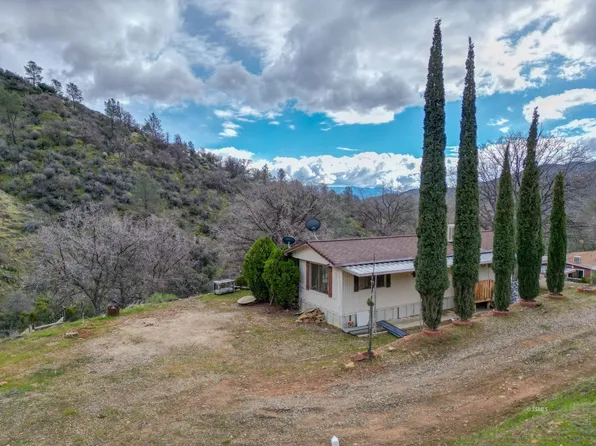 212 Earl Pascoe Rd, Wofford Heights, CA 93285