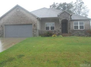 17015 Crooked Oak Dr, North Little Rock, AR 72120
