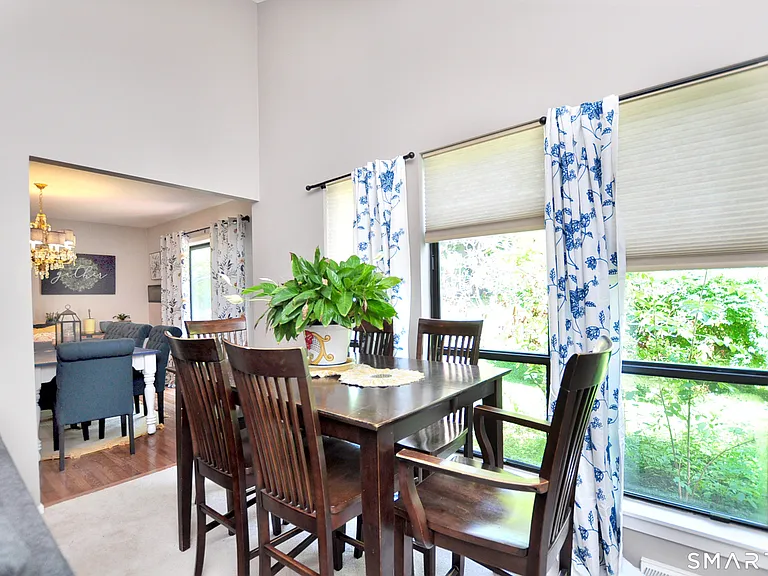 16 Applewood Ln #16 — Photo 7