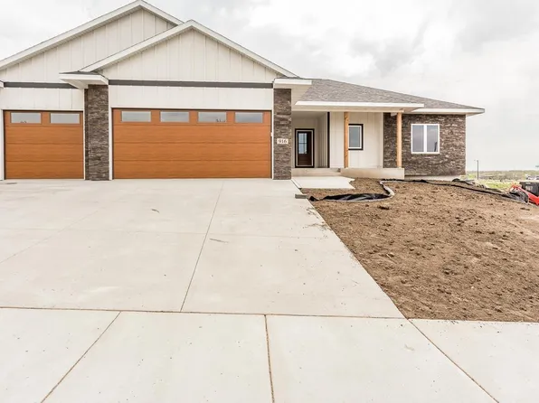 916 N Sioux Blvd, Brandon, SD 57005