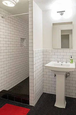 Rented by Compass | media 9