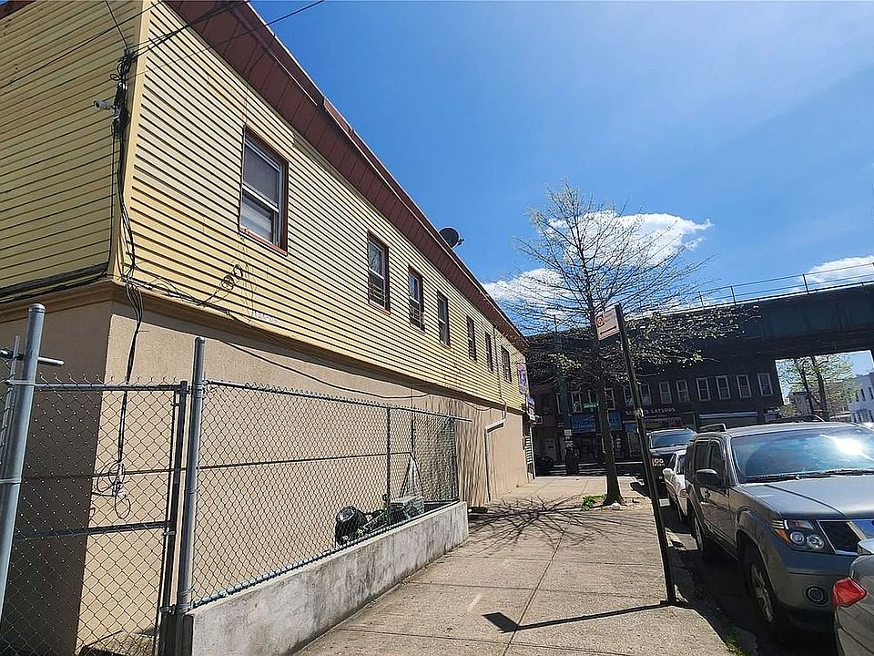 1st image of 12405 Jamaica Ave