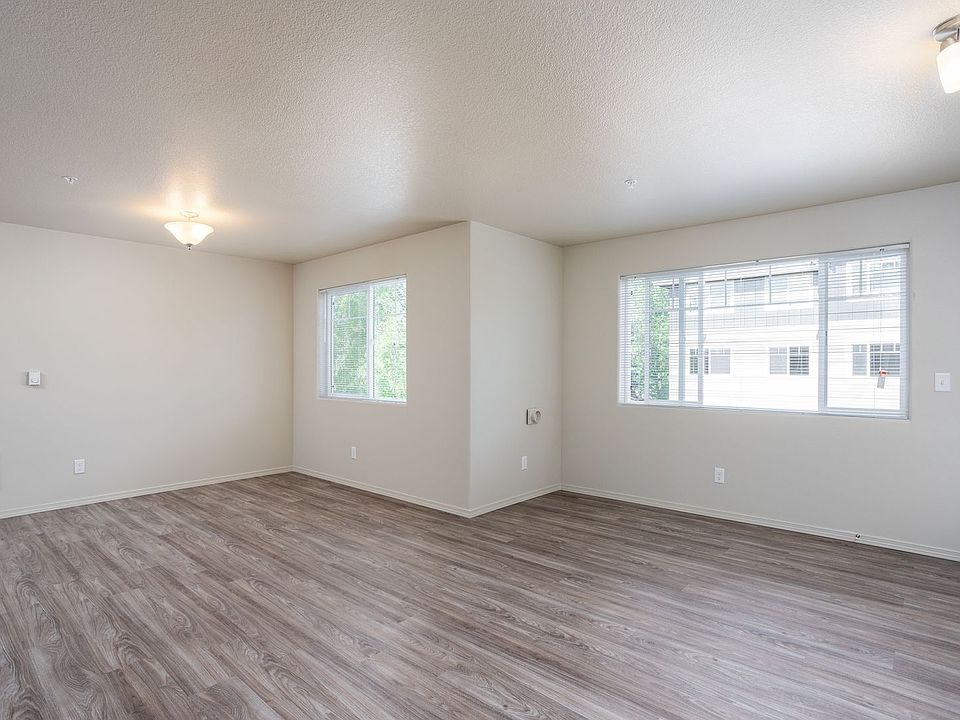1st image of 16849 SW 131st Ave #849201