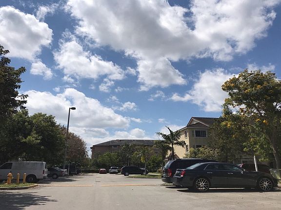 4th image of 15430 SW 284th St Unit 6106