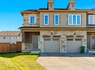 25 Beasley Grv, Hamilton, ON L9K 0J7