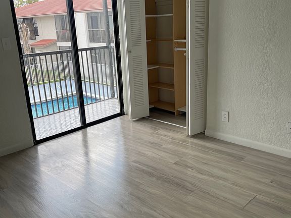 4th image of 11785 NW 30th St #204A