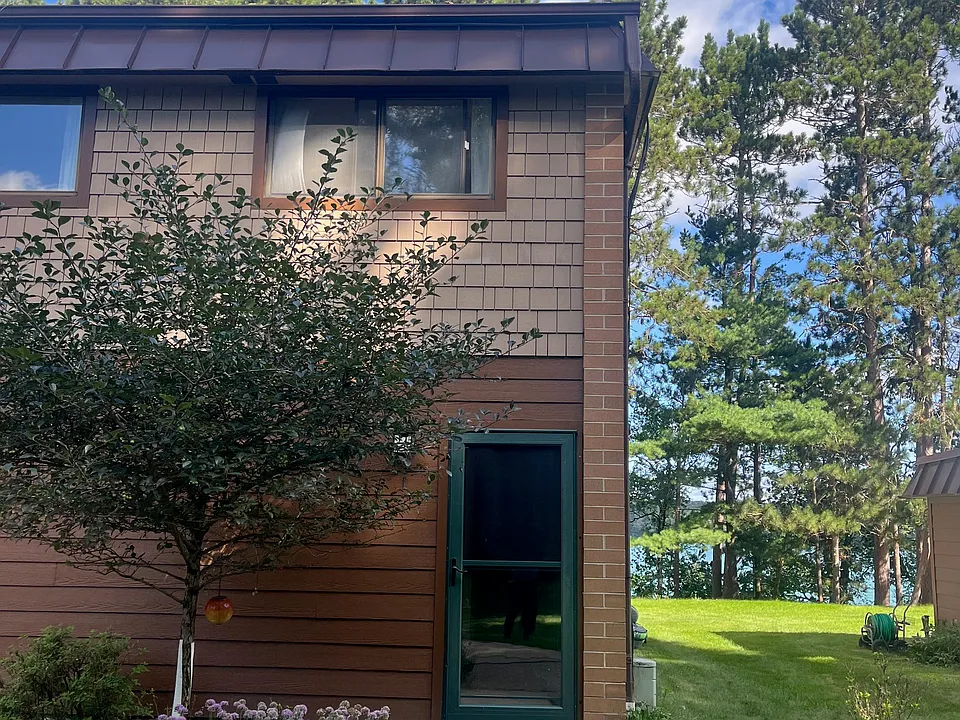 E1280 County Road Q #1