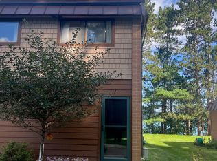 E1280 County Road Q APT 1, Waupaca, WI 54981