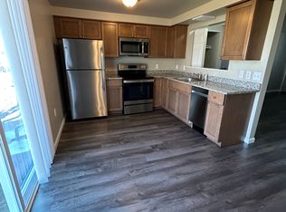 68560 Stoecker Ln, Richmond, MI 48062