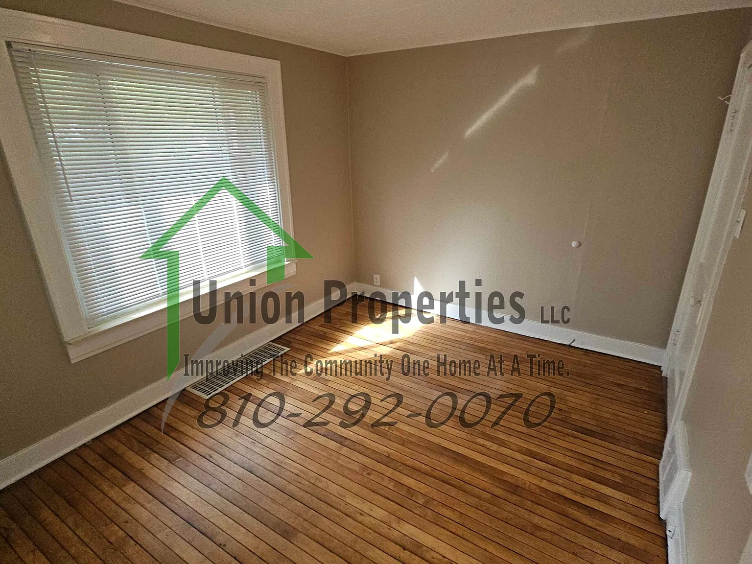 3142 Poplar Street - 1 — Photo 2
