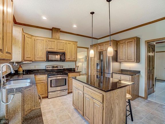 2nd image of 9096 Edinburgh Ln