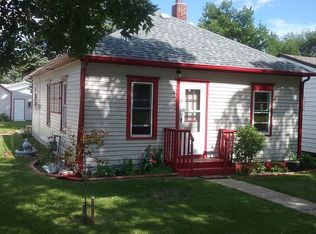 321 NE 2nd St, Linton, ND 58552