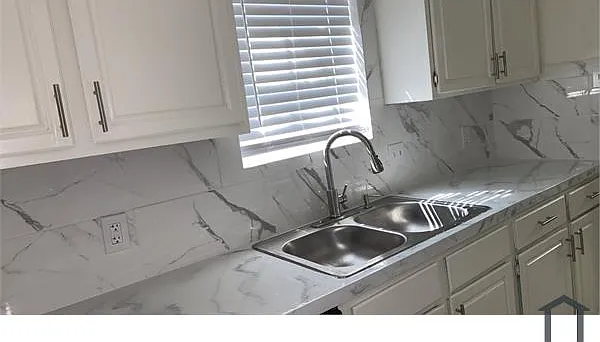 2 bed, $1,275 — Photo 4