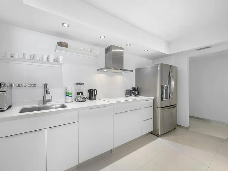 19370 Collins Ave #903 — Photo 8