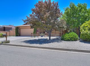 1840 Regency Park Rd SE, Rio Rancho, NM 87124