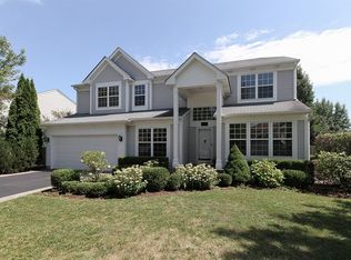 543 Kingsport Dr, Gurnee, IL 60031