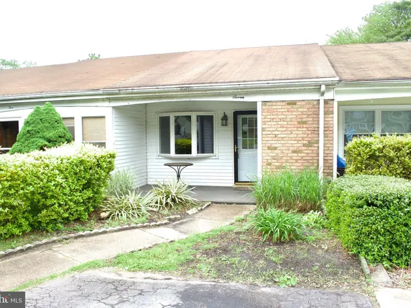 7 Kingston Way, Southampton, NJ 08088