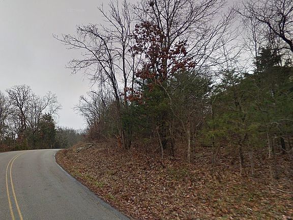 3rd image of Skylee Dr