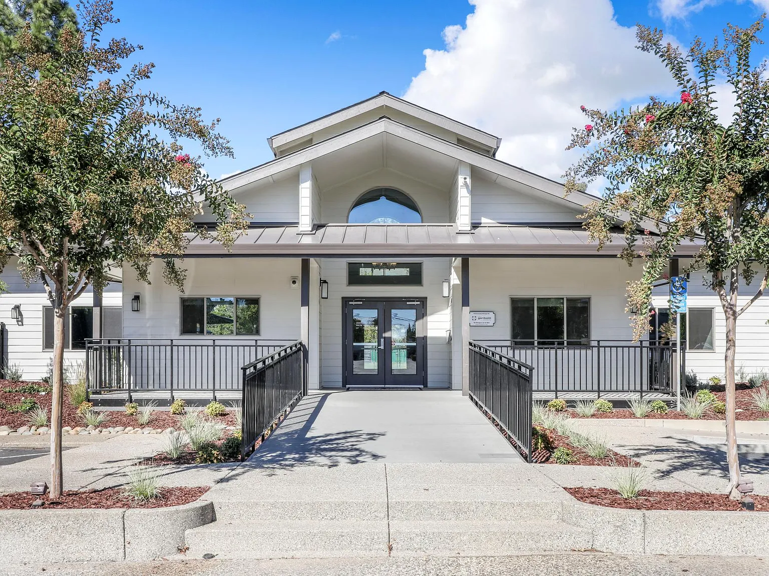 The Cottages Apartments — Photo 4