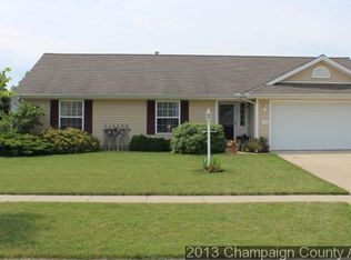 705 Bluestem Dr, Saint Joseph, IL