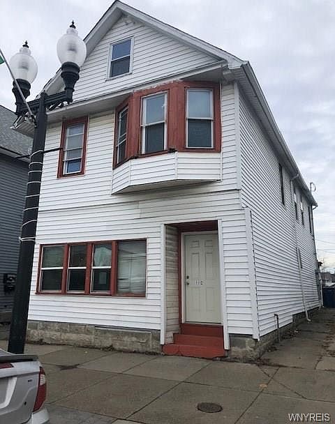 1st image of 1112 E Lovejoy St